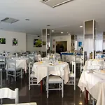 Metropol 4* 西尼加利亚