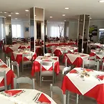 酒店 Metropol 西尼加利亚