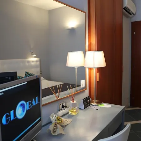 Metropol 4*