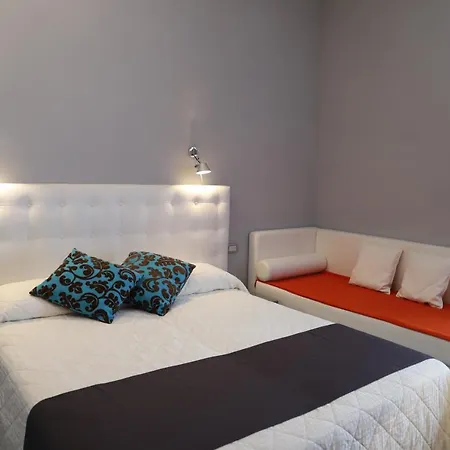 ホテル Metropol セニガッリア