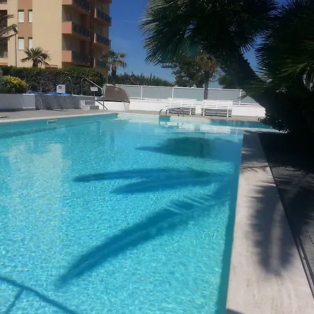 Metropol セニガッリア