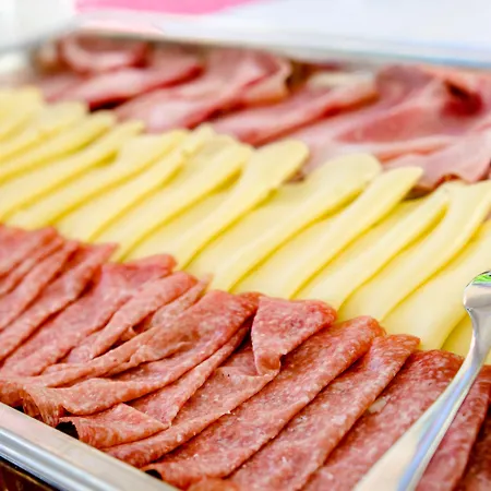 ホテル Metropol 4*